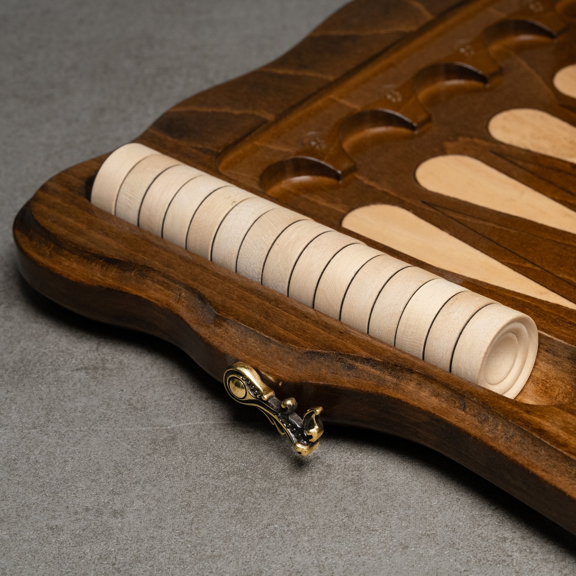 Luxury Backgammon Set – Armenian Eternity Symbol with Bronze Details - Unumperfectus